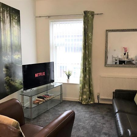 Restful 1-Bedroom Flat In St Helens St Helens  Exterior foto