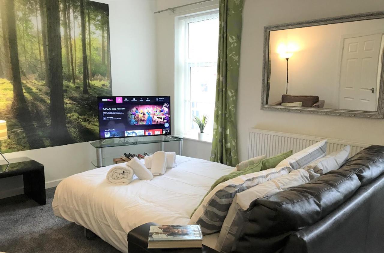 Restful 1-Bedroom Flat In St Helens St Helens  Exterior foto