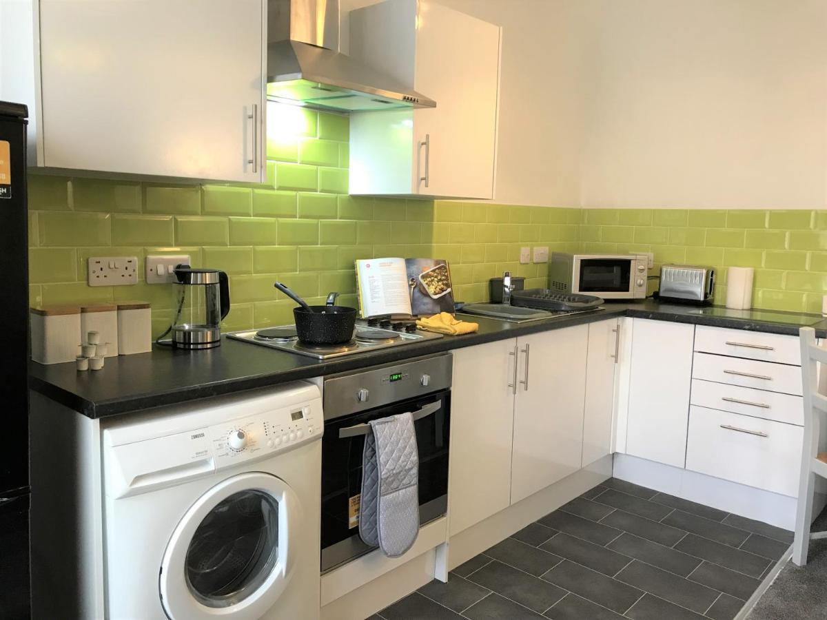 Restful 1-Bedroom Flat In St Helens St Helens  Exterior foto